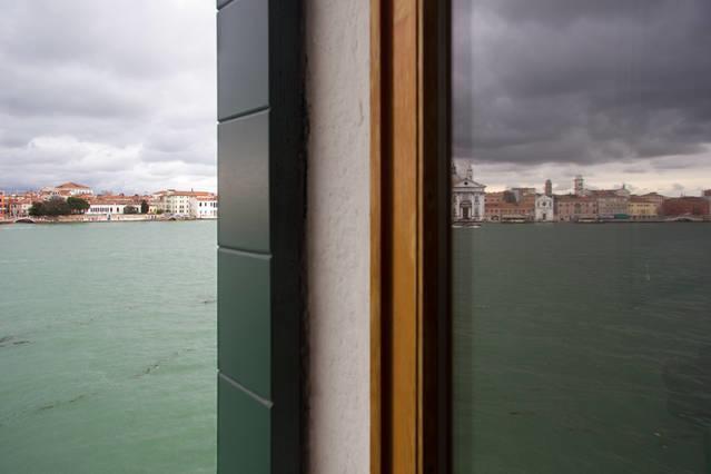 Lovely Canal View Venice Room photo